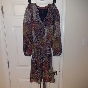 Knee length long sleeve dress womens size 24